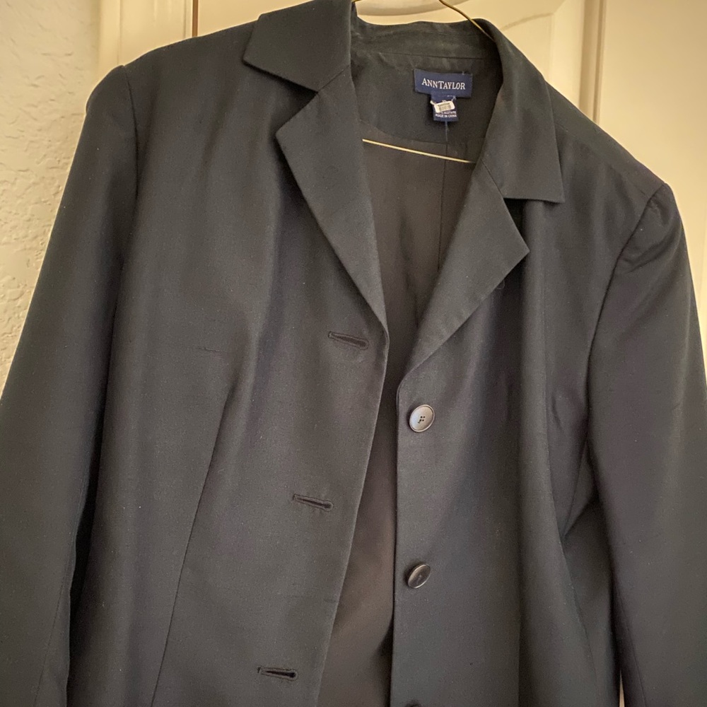 Vintage Ann Taylor Black Button Up Blazer - Picture 2 of 3